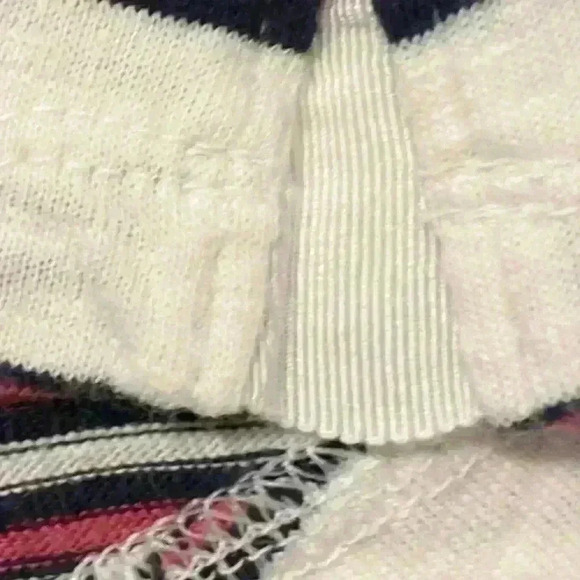 J.Crew Women’s Long Sleeve Striped T-shirt - Picture 5 of 7